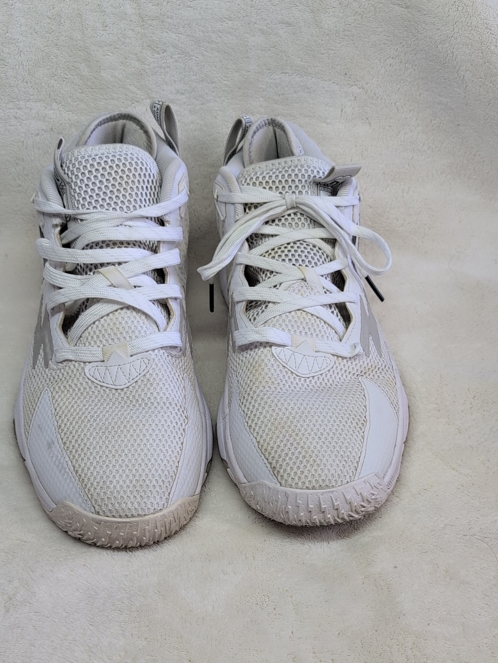 👟 Men's Adidas Dame 8" Admit One  Basketball Shoes